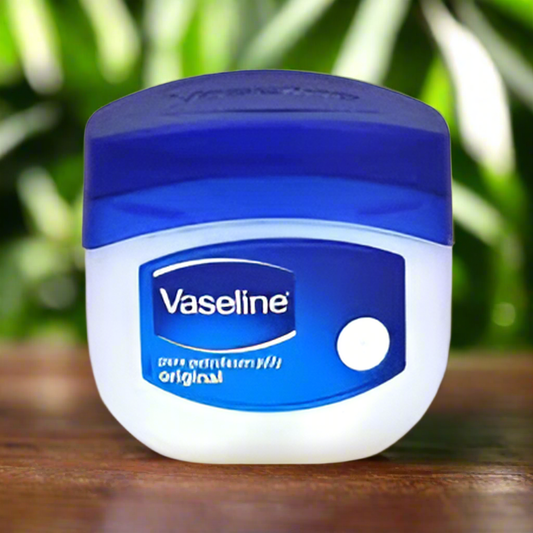 Vaseline Skin Protecting Jelly With Multivitamins, 20 Gm (Deal : Benefit Of %)